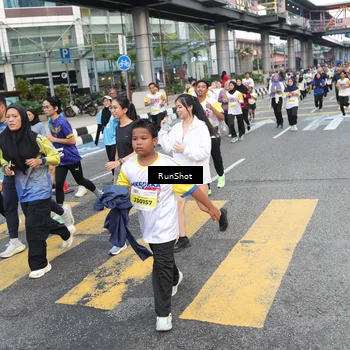 Runner Photo 4512879