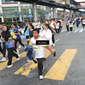Runner Photo 4512967