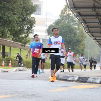 Runner Photo 4512993