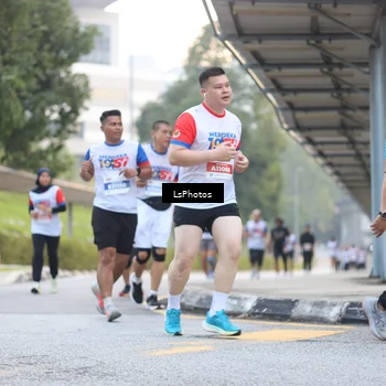 Runner Photo 4513035