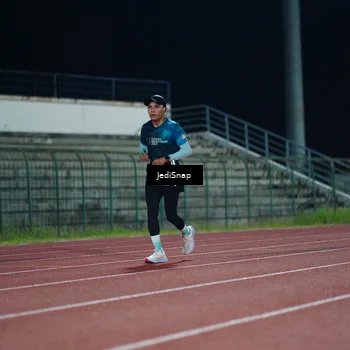 Runner Photo 4513062