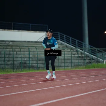 Runner Photo 4513074