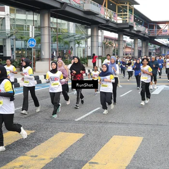Runner Photo 4513077