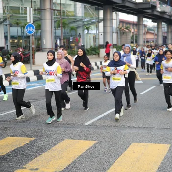 Runner Photo 4513084