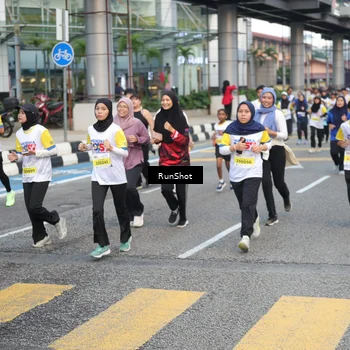 Runner Photo 4513101