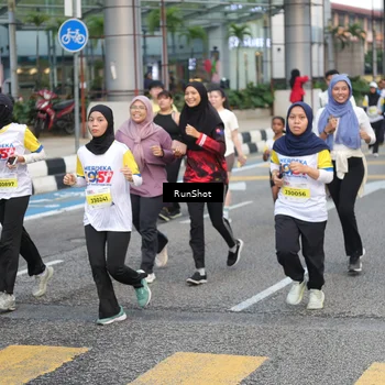 Runner Photo 4513110