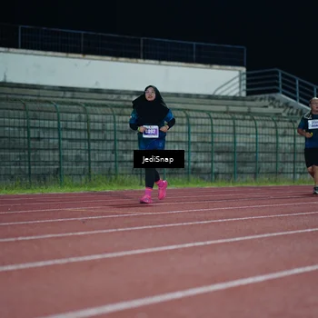Runner Photo 4513111