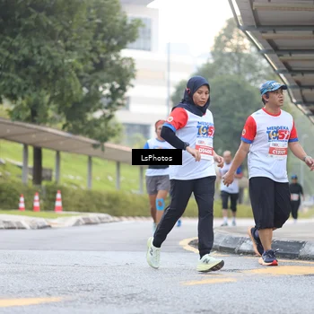 Runner Photo 4513112