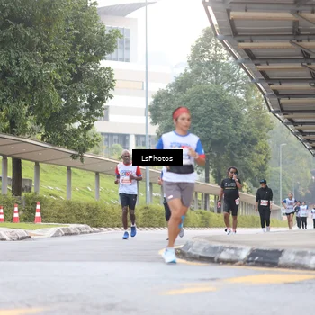 Runner Photo 4513120