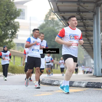 Runner Photo 4513121