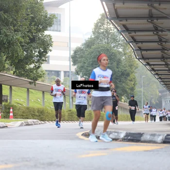 Runner Photo 4513143