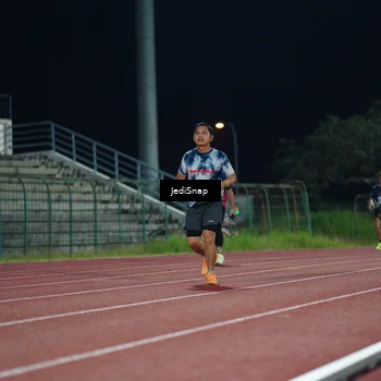 Runner Photo 4513177