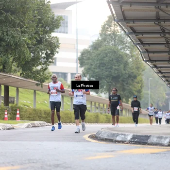 Runner Photo 4513202