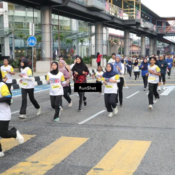 Runner Photo 4513207