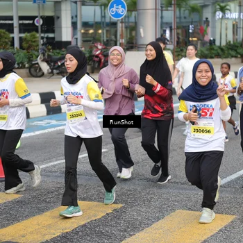 Runner Photo 4513226