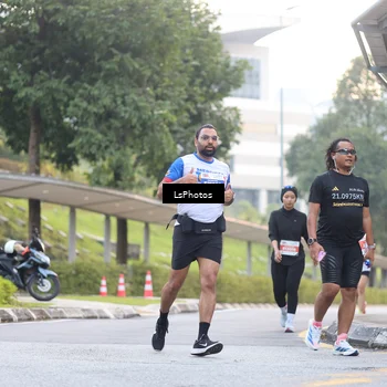 Runner Photo 4513256