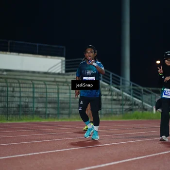 Runner Photo 4513259