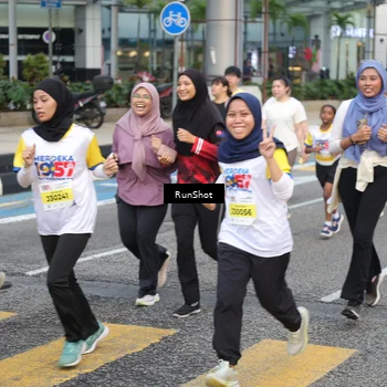 Runner Photo 4513274
