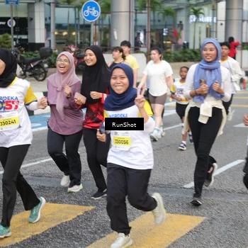 Runner Photo 4513277