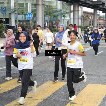Runner Photo 4513299