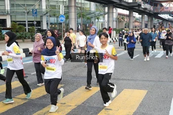 Runner Photo 4513316