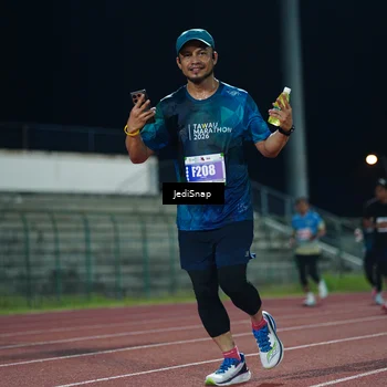 Runner Photo 4513335
