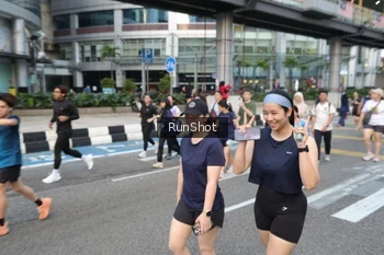 Runner Photo 4513371