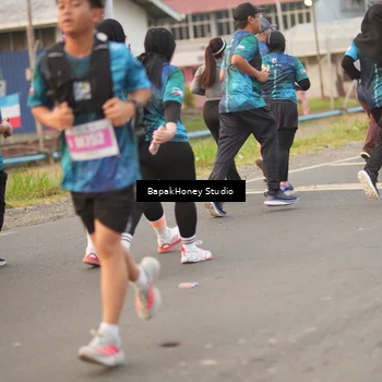 Runner Photo 4513393