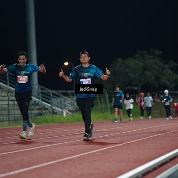 Runner Photo 4513440