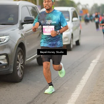 Runner Photo 4513466