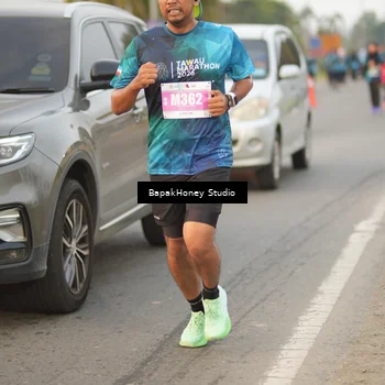 Runner Photo 4513467