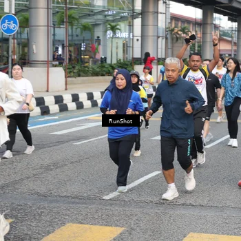 Runner Photo 4513547