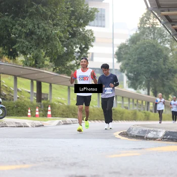 Runner Photo 4513548