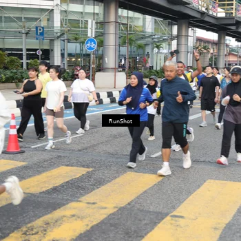 Runner Photo 4513582