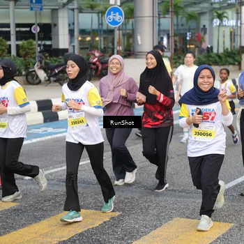 Runner Photo 4513588