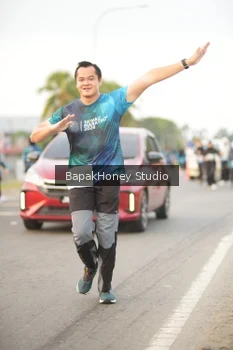 Runner Photo 4513592