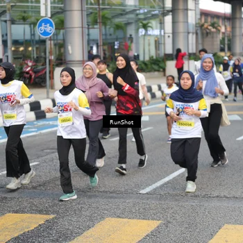 Runner Photo 4513599