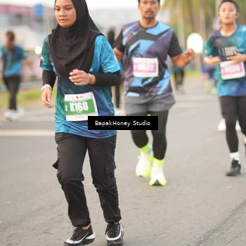Runner Photo 4513648