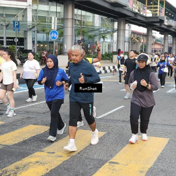 Runner Photo 4513710