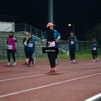Runner Photo 4513715