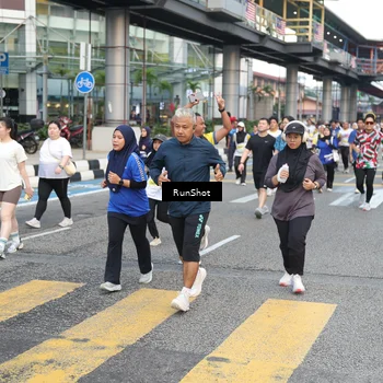 Runner Photo 4513722