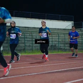 Runner Photo 4513731