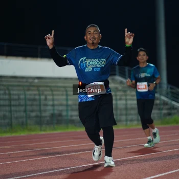 Runner Photo 4513763