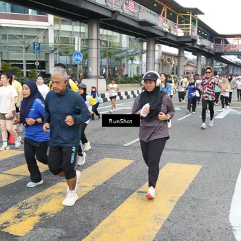 Runner Photo 4513764