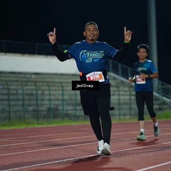 Runner Photo 4513770