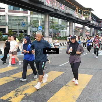 Runner Photo 4513789