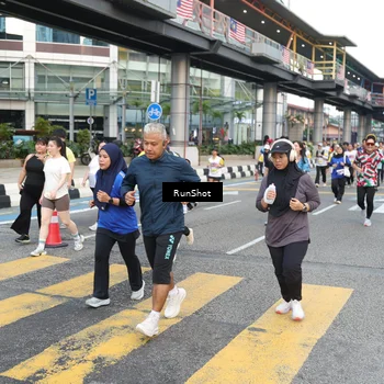 Runner Photo 4513801