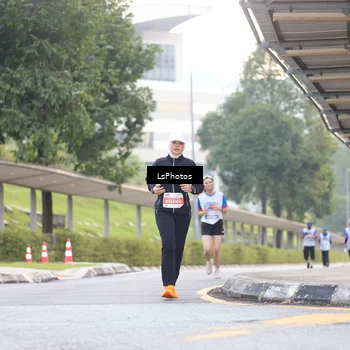 Runner Photo 4513813