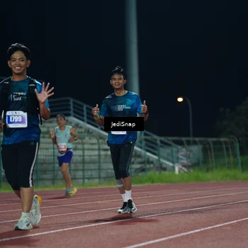 Runner Photo 4513818
