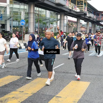 Runner Photo 4513820